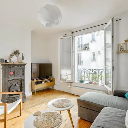 Cosy En Plein 11eme Arrondissement Apartment Paris